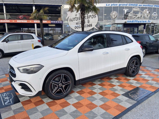 Acheter MERCEDES-BENZ GLA 200 D 8G-DCT AMG LINE Pack Premium et Night Toit Ouvrant chez SN Diffusion