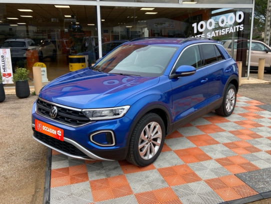 Acheter VOLKSWAGEN T-Roc 1.0 TSI 110 BV6 LIFE PLUS JA 17" Barres chez SN Diffusion