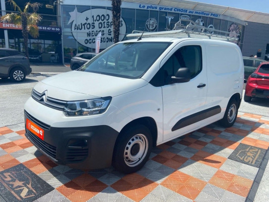 Acheter CITROEN BERLINGO FOURGON BlueHDi 100 DRIVER GPS Caméra Attelage Galerie chez SN Diffusion