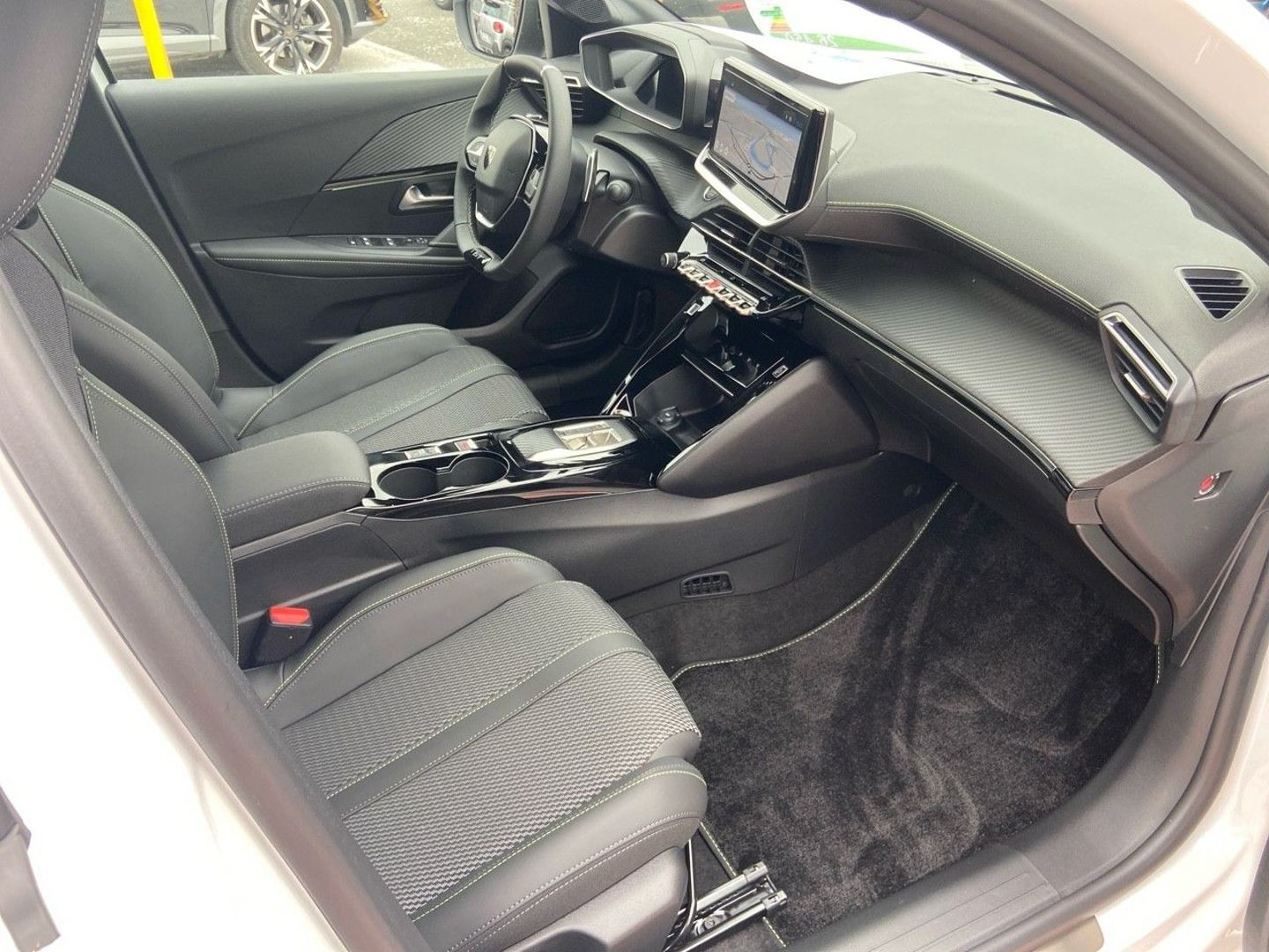 PEUGEOT 208 en vente à Albi chez votre mandataire automobile