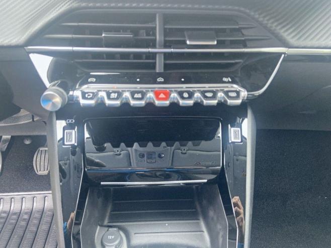 PEUGEOT 208 en vente à Albi chez votre mandataire automobile