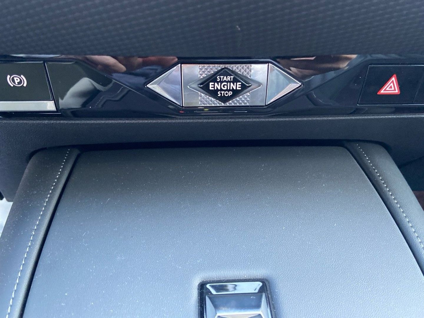 DS DS4 CROSS en vente à Albi chez votre mandataire automobile