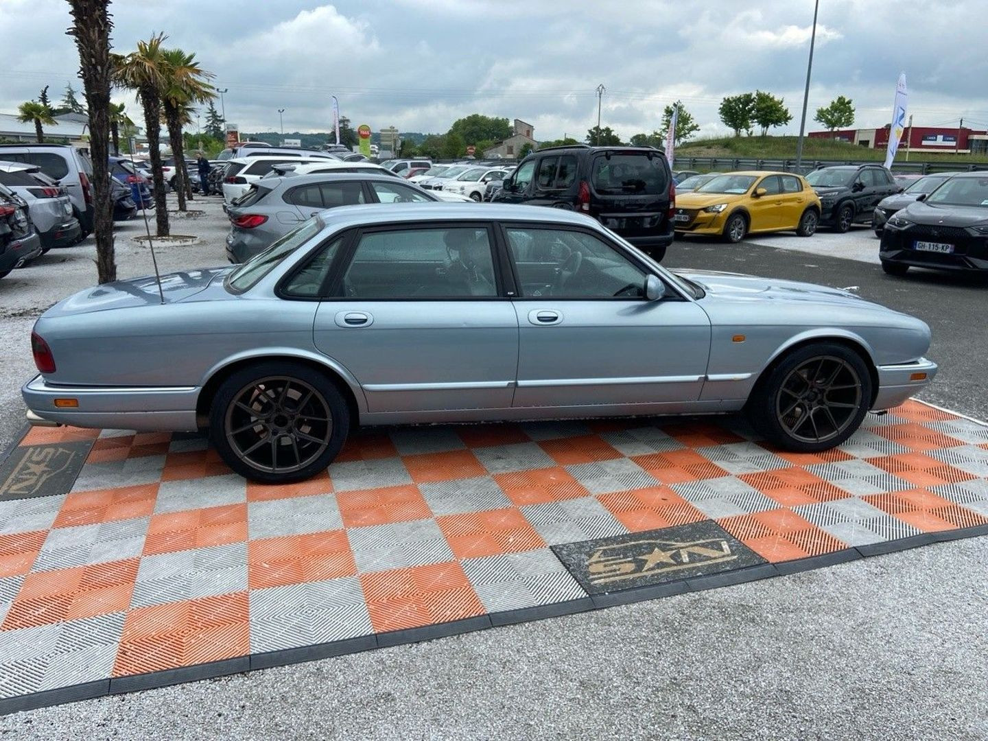 JAGUAR XJR en vente à Albi chez votre mandataire automobile