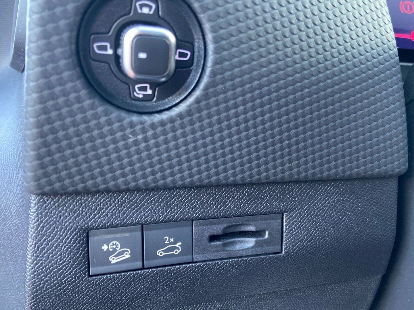 DS DS4 CROSS en vente à Albi chez votre mandataire automobile