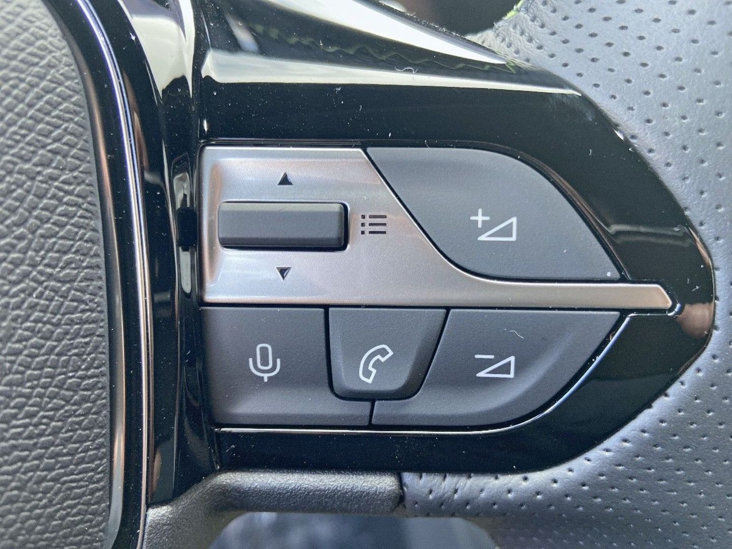 PEUGEOT 308 en vente à Albi chez votre mandataire automobile