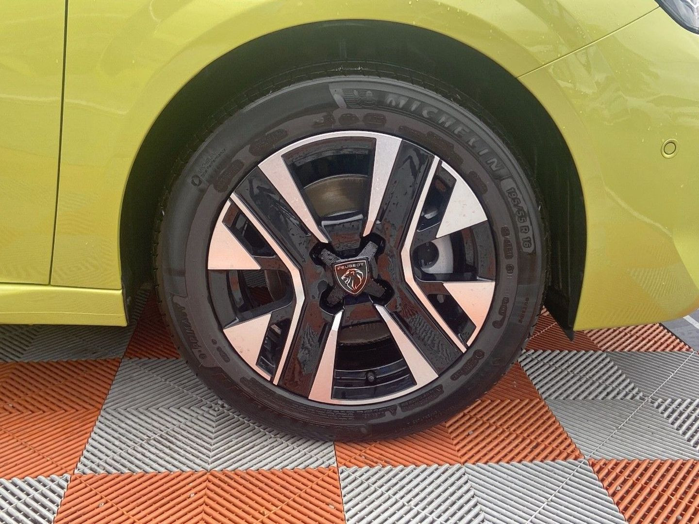 PEUGEOT 208 en vente à Albi chez votre mandataire automobile