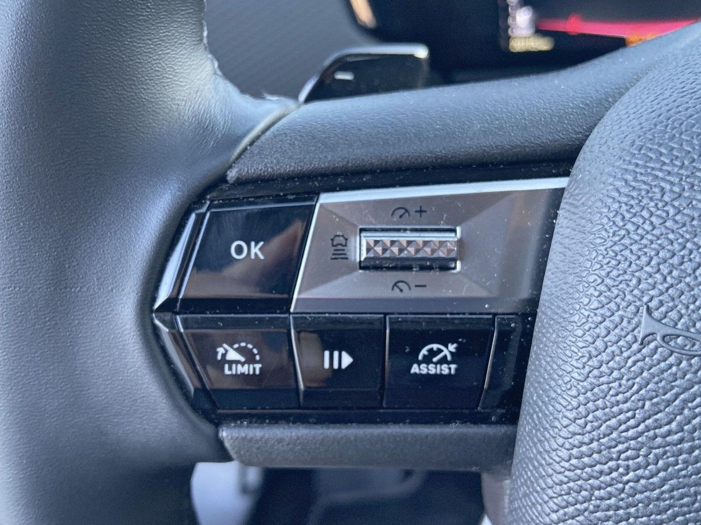 DS DS4 CROSS en vente à Albi chez votre mandataire automobile