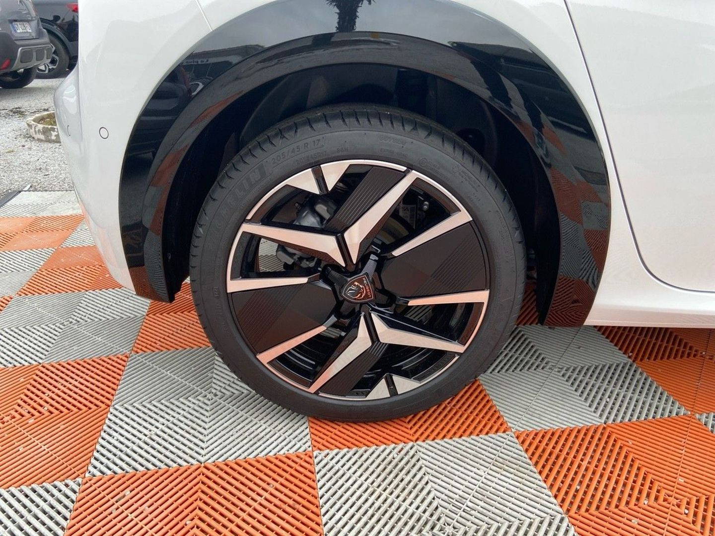 PEUGEOT 208 en vente à Albi chez votre mandataire automobile