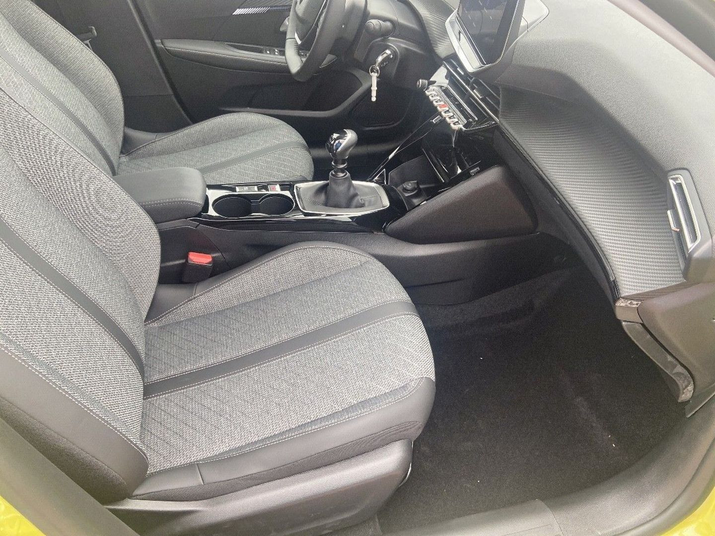 PEUGEOT 208 en vente à Albi chez votre mandataire automobile