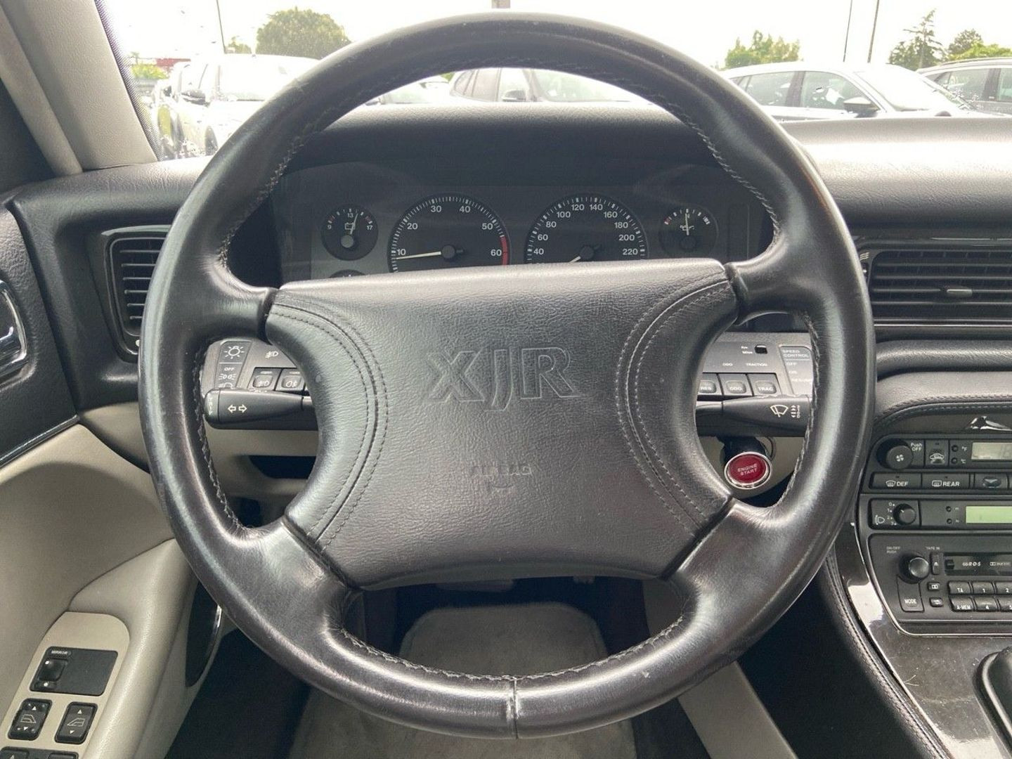 JAGUAR XJR en vente à Albi chez votre mandataire automobile