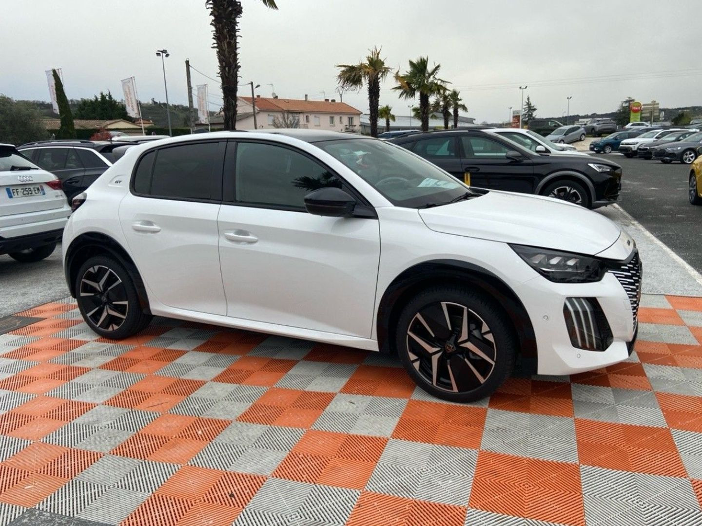 PEUGEOT 208 en vente à Albi chez votre mandataire automobile