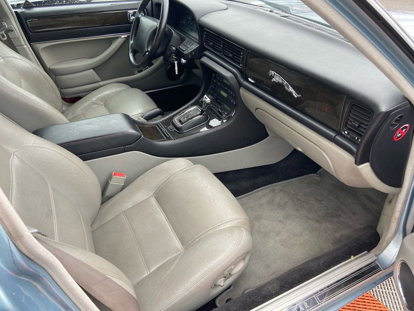 JAGUAR XJR en vente à Albi chez votre mandataire automobile