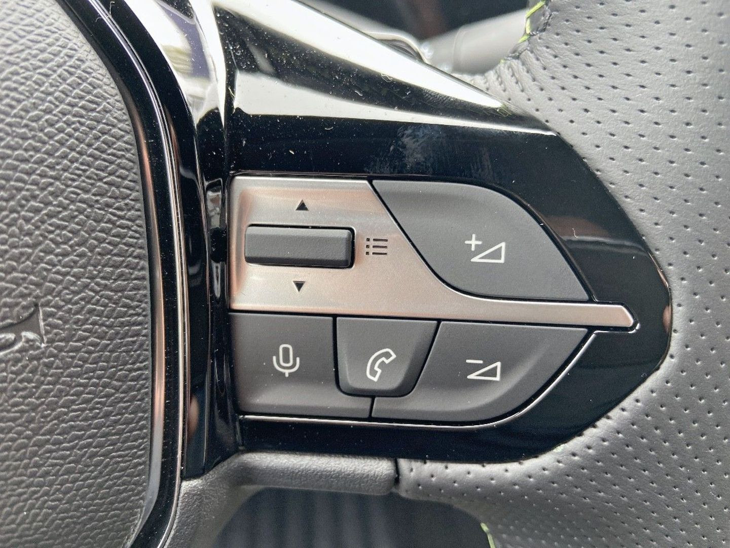 PEUGEOT 308 en vente à Albi chez votre mandataire automobile