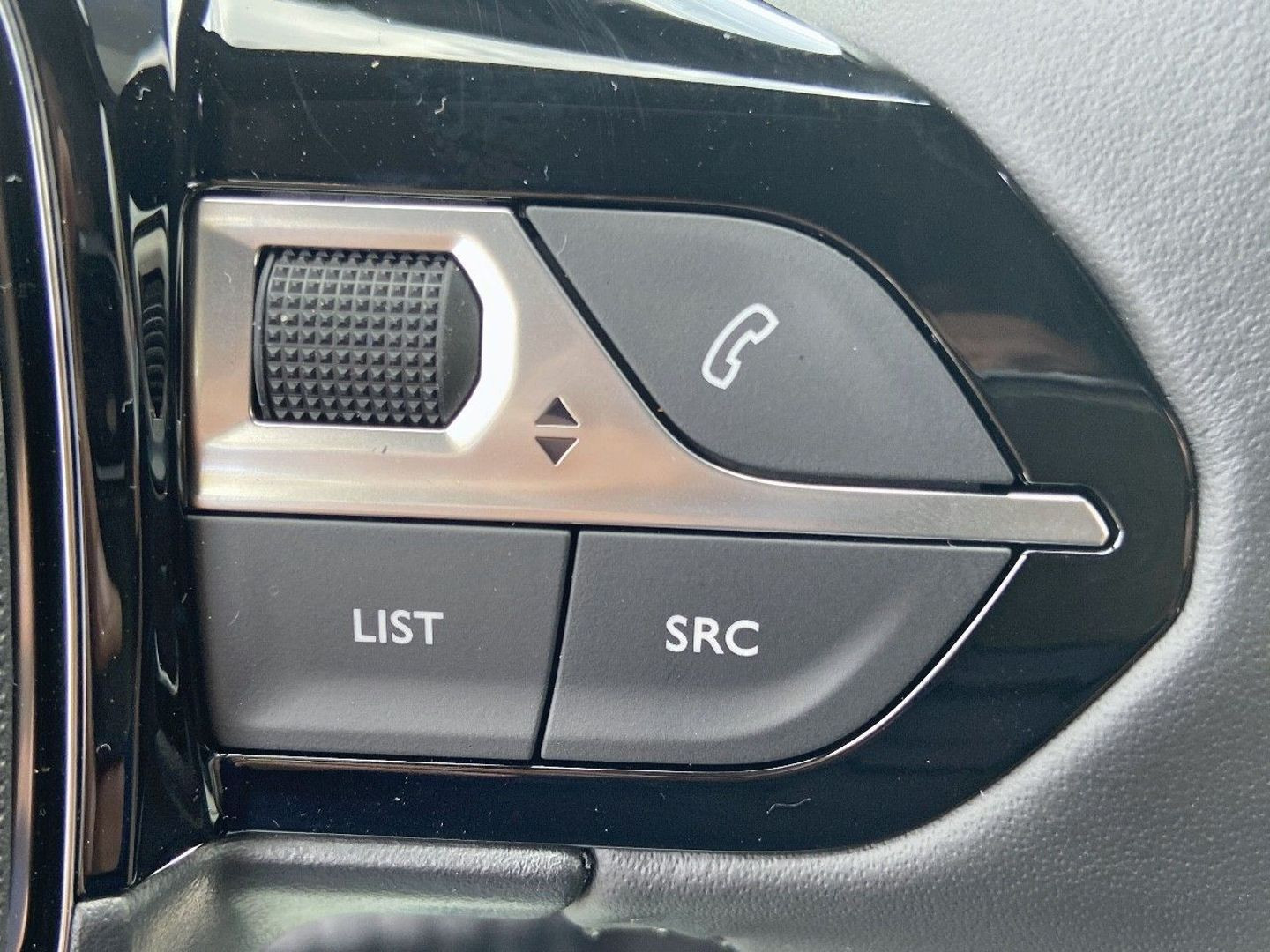 PEUGEOT 2008 en vente à Albi chez votre mandataire automobile