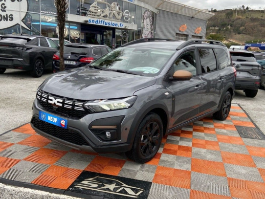 Acheter DACIA JOGGER HYBRID 140 SL EXTREME 7PL SC chez SN Diffusion