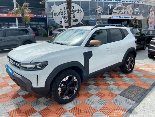 Acheter DACIA Duster Mild Hybrid 130 4x4 BV6 EXTREME Pack Techno & City SC JA 18" 1600€ d'Options chez SN Diffusion