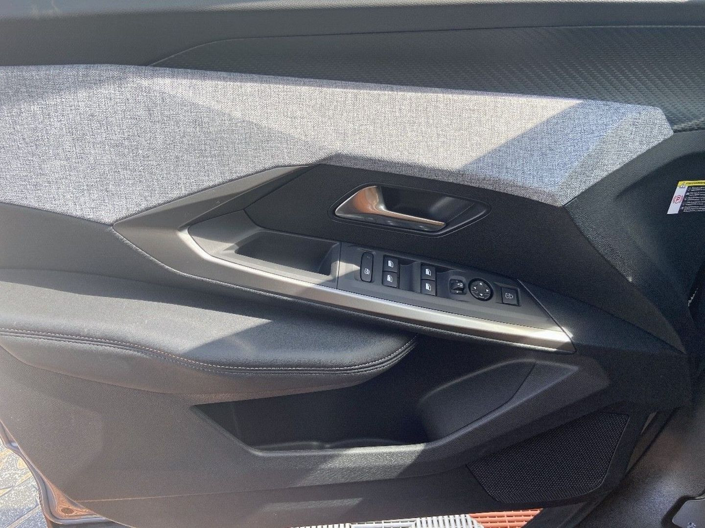 PEUGEOT 3008 en vente à Albi chez votre mandataire automobile