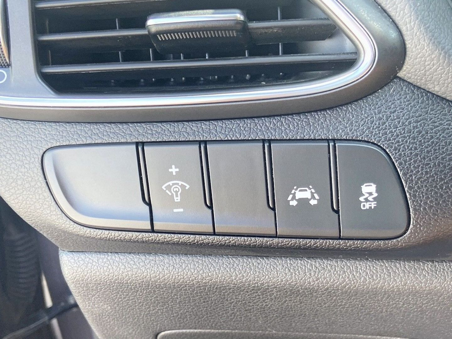 HYUNDAI i30 Fastback en vente à Albi chez votre mandataire automobile