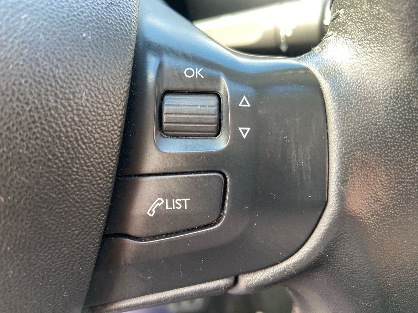 PEUGEOT 208 en vente à Albi chez votre mandataire automobile