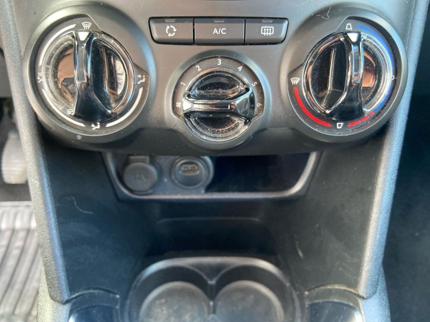 PEUGEOT 208 en vente à Albi chez votre mandataire automobile