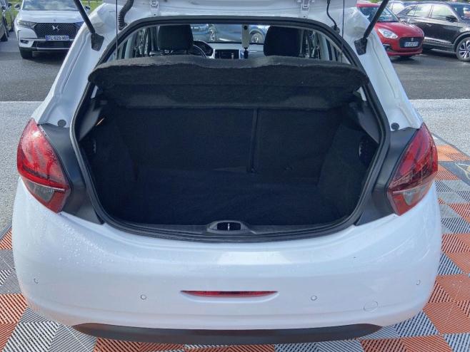 PEUGEOT 208 en vente à Albi chez votre mandataire automobile