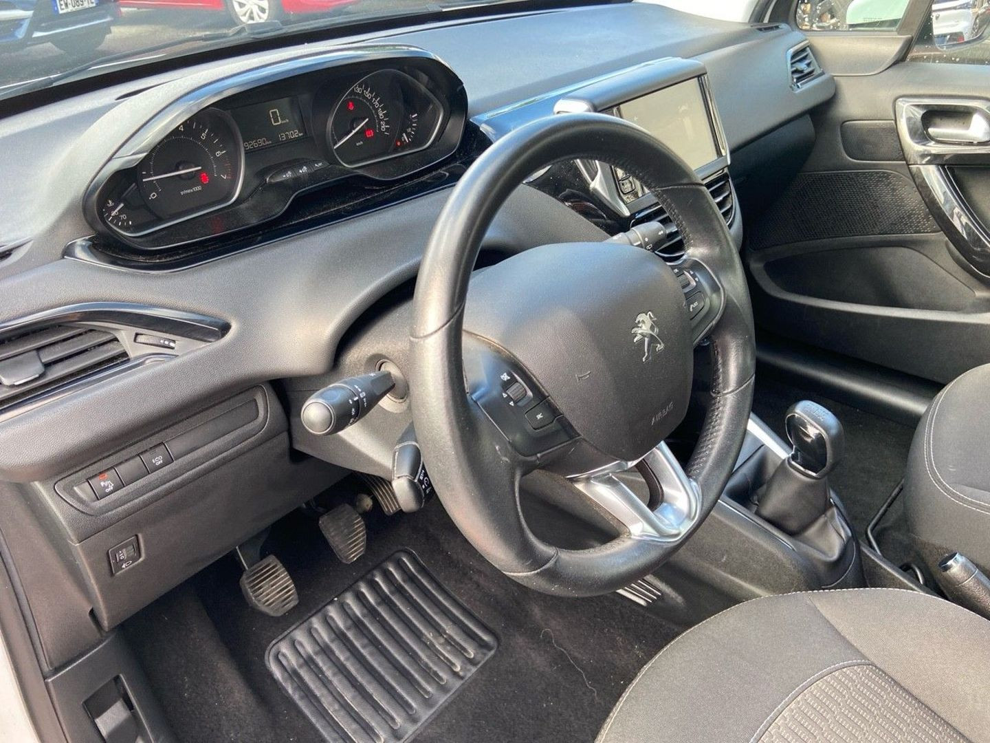 PEUGEOT 208 en vente à Albi chez votre mandataire automobile