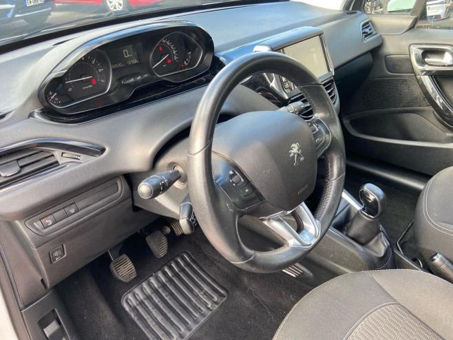 PEUGEOT 208 en vente à Albi chez votre mandataire automobile