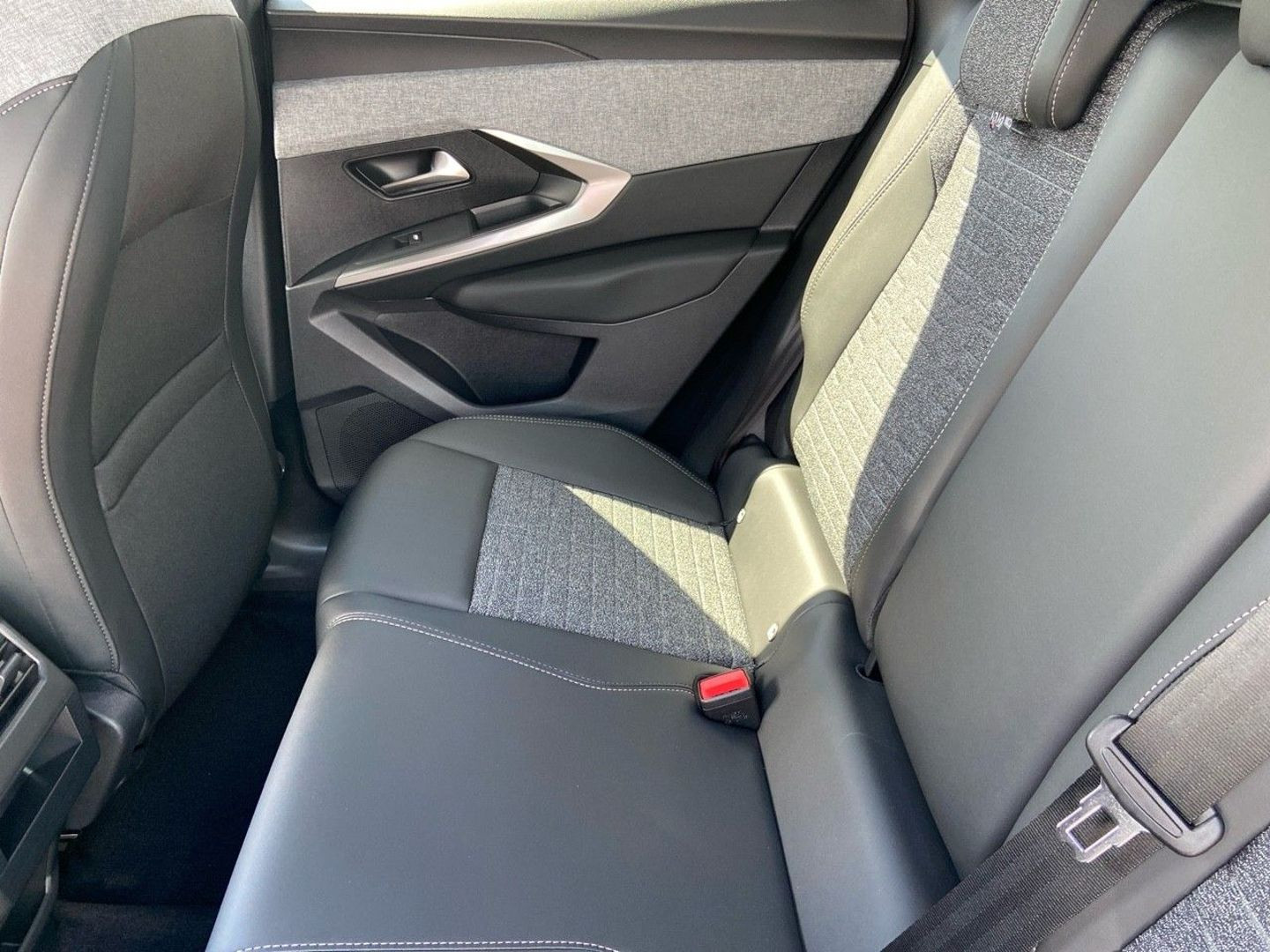 PEUGEOT 3008 en vente à Albi chez votre mandataire automobile