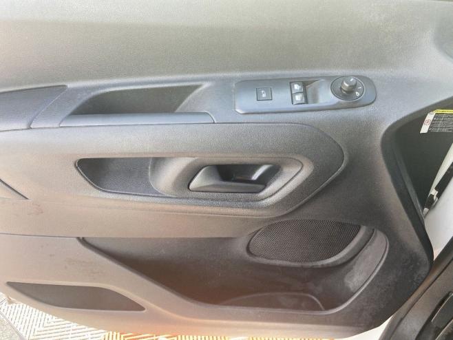 CITROEN BERLINGO FOURGON en vente à Albi chez votre mandataire automobile