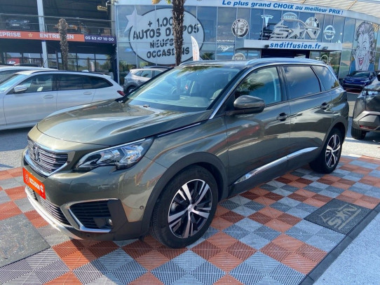Acheter PEUGEOT 5008 2.0 HDI 150 ALLURE 1ER MAIN chez SN Diffusion