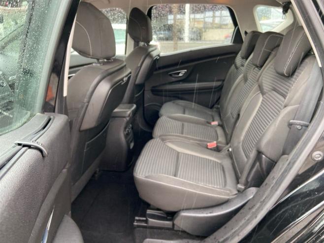 RENAULT Scenic en vente à Albi chez votre mandataire automobile