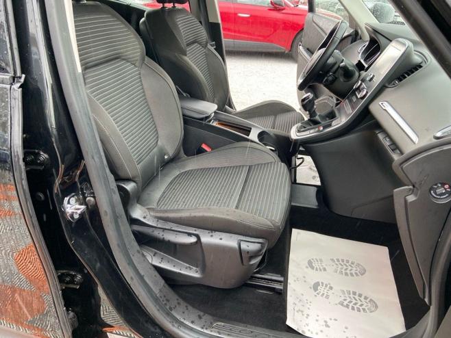 RENAULT Scenic en vente à Albi chez votre mandataire automobile