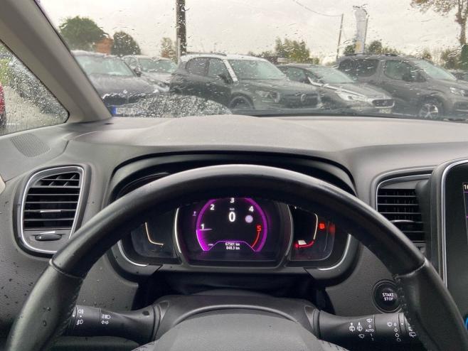 RENAULT Scenic en vente à Albi chez votre mandataire automobile