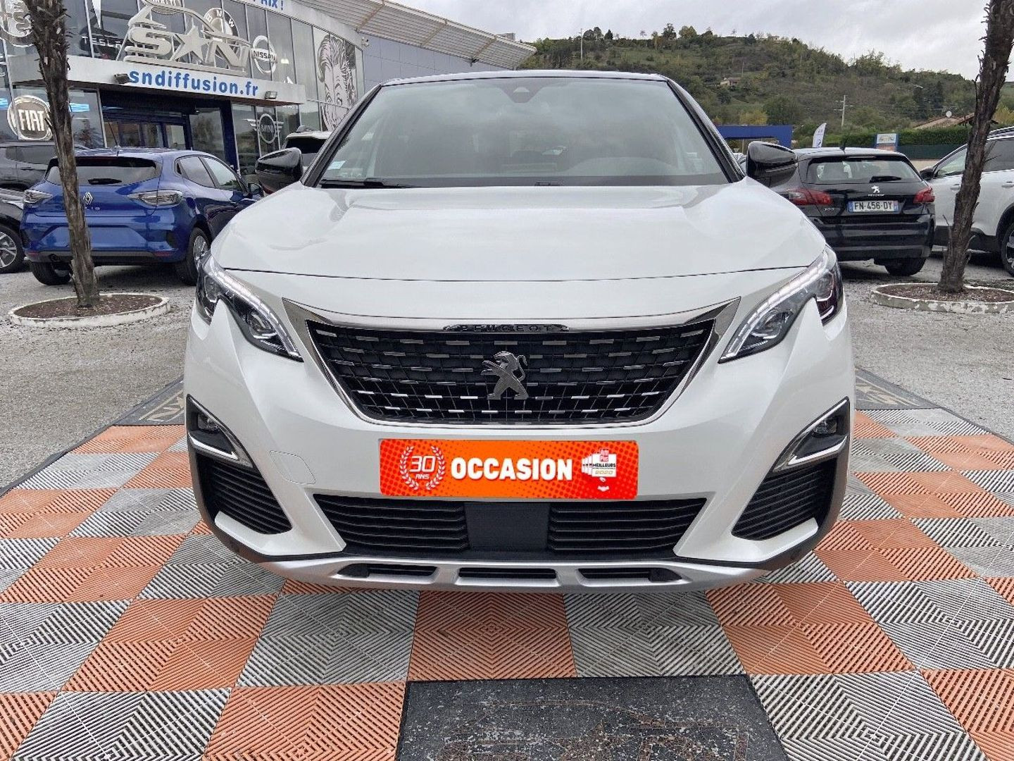 PEUGEOT 3008 en vente à Albi chez votre mandataire automobile