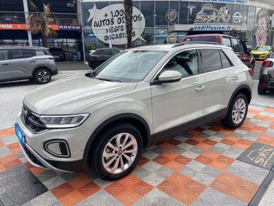 Acheter VOLKSWAGEN T-Roc 2.0 TDI 150 DSG7 VW EDITION Export JA 17" Caméra chez SN Diffusion