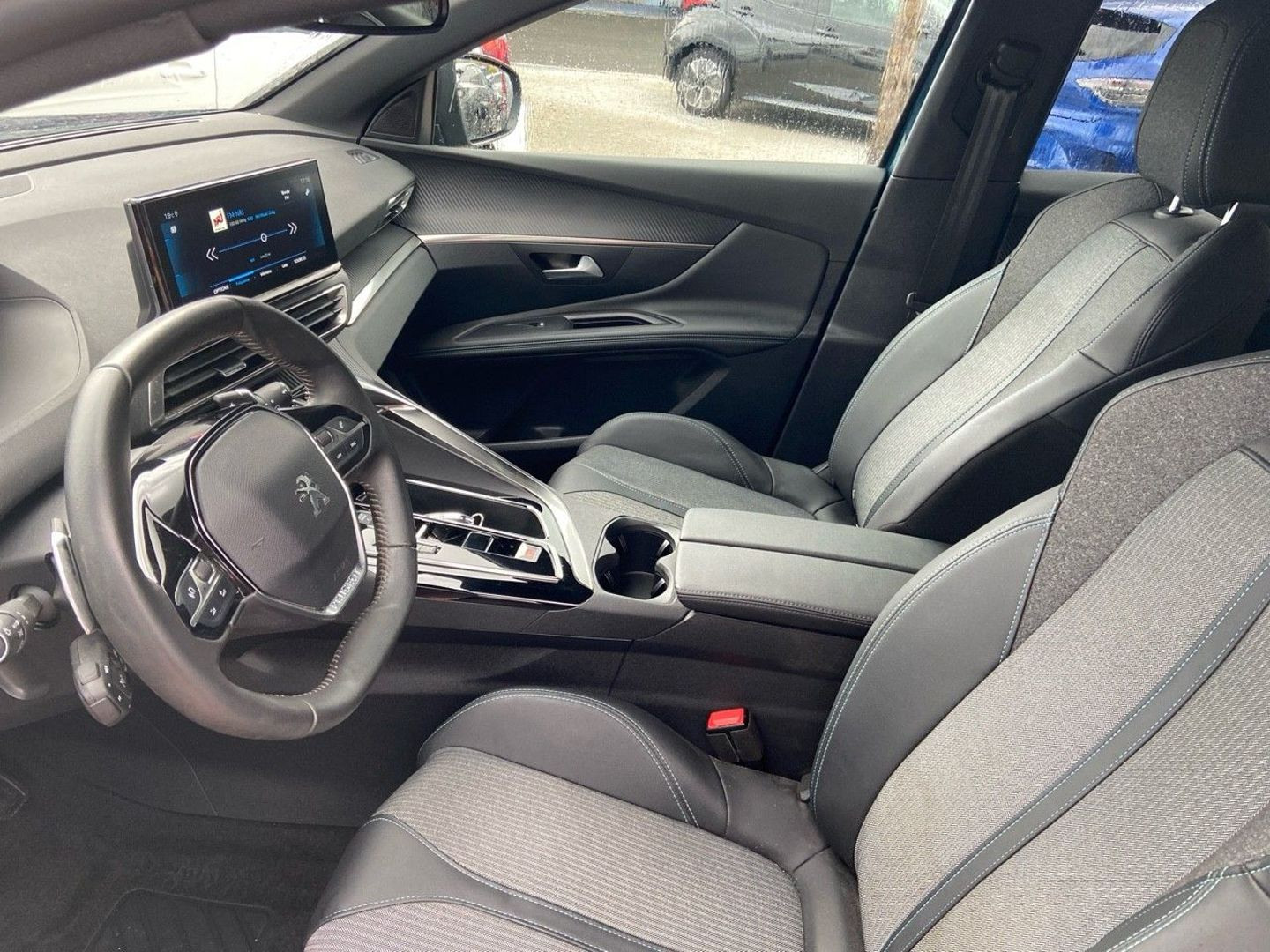 PEUGEOT 3008 en vente à Albi chez votre mandataire automobile