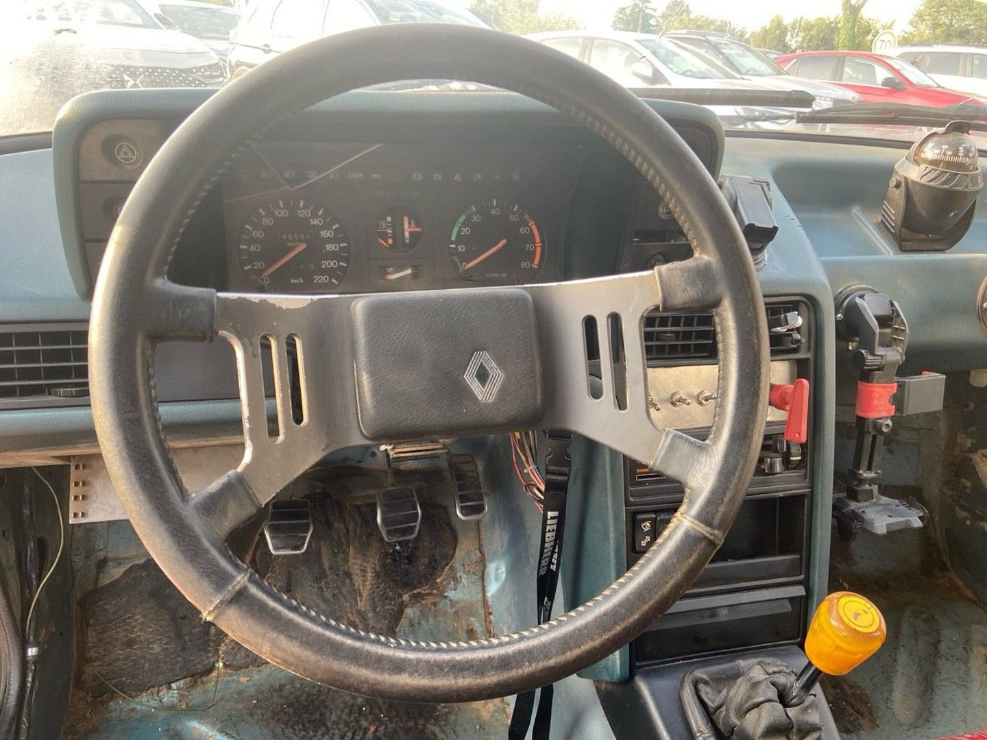 RENAULT FUEGO en vente à Albi chez votre mandataire automobile