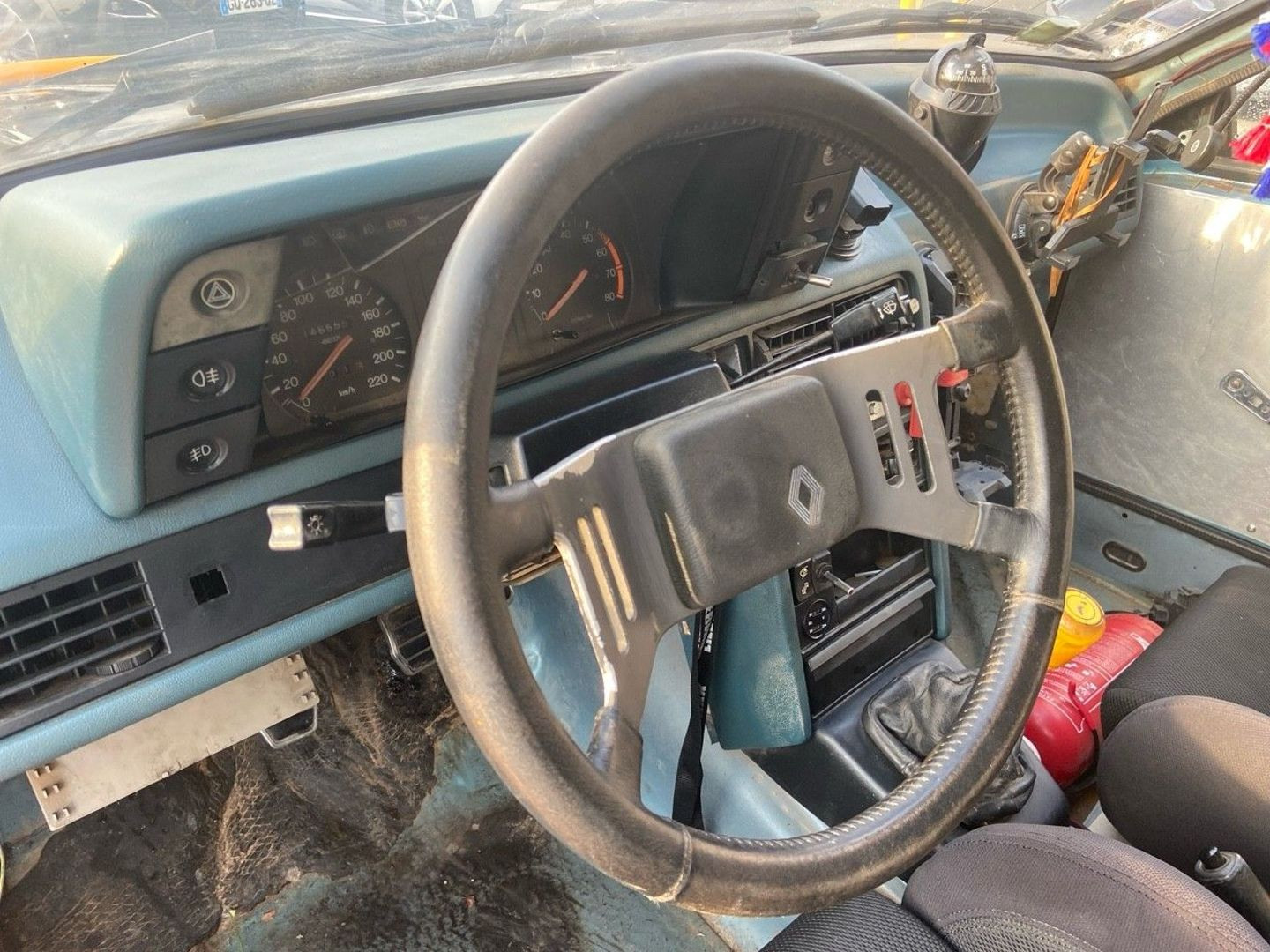 RENAULT FUEGO en vente à Albi chez votre mandataire automobile