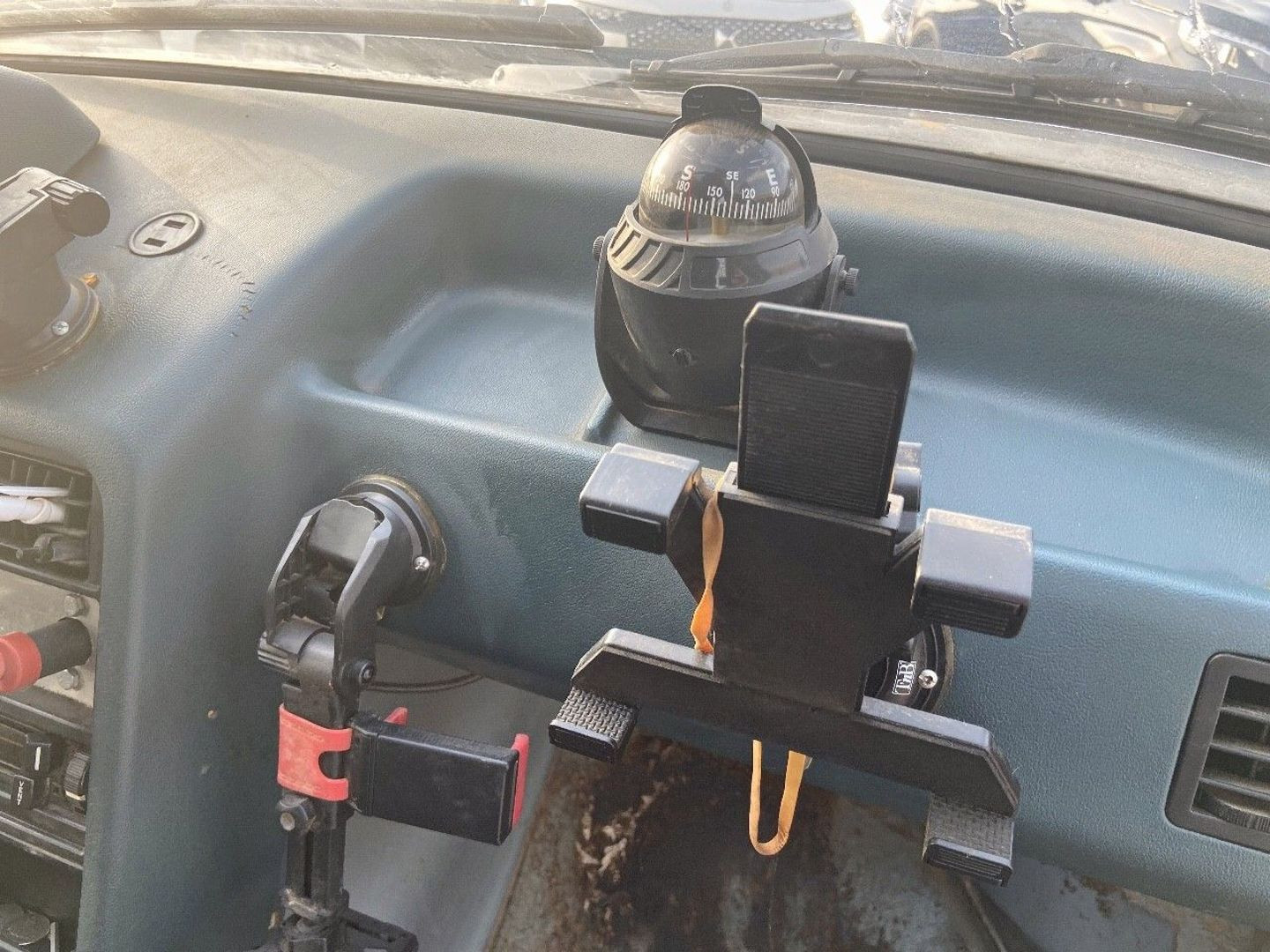 RENAULT FUEGO en vente à Albi chez votre mandataire automobile