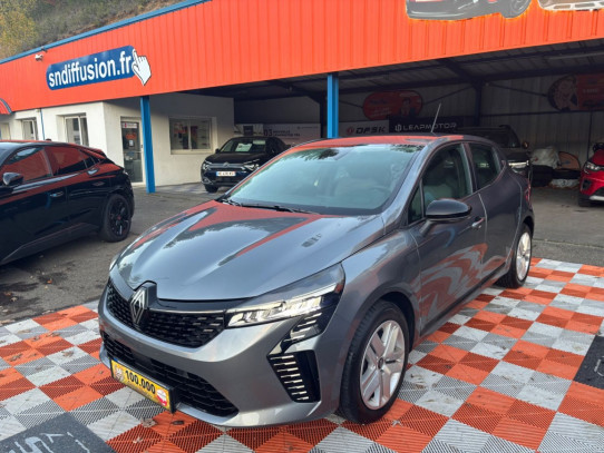 Acheter RENAULT Clio V DCi 100 BV6 EVOLUTION Ecran Radar chez SN Diffusion