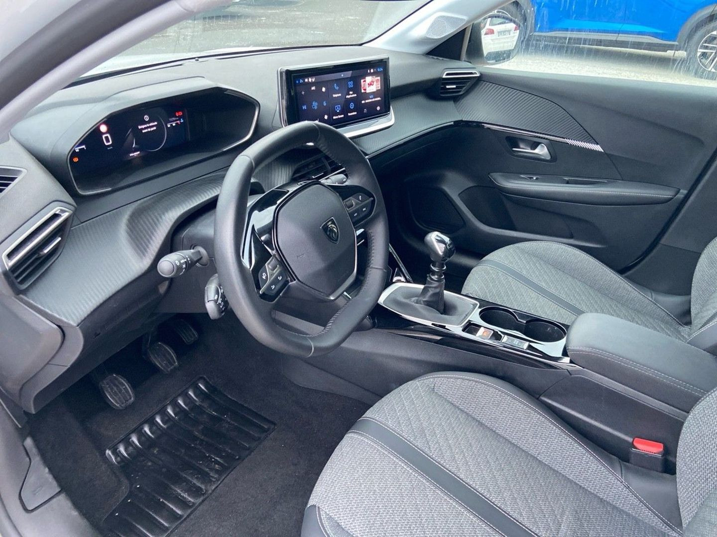 PEUGEOT 208 en vente à Albi chez votre mandataire automobile