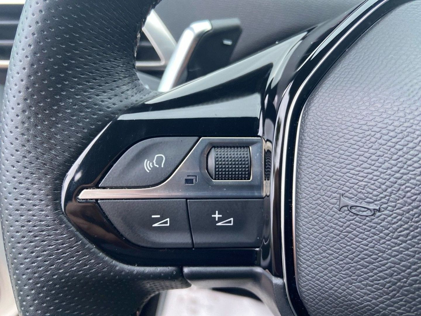 PEUGEOT 3008 en vente à Albi chez votre mandataire automobile