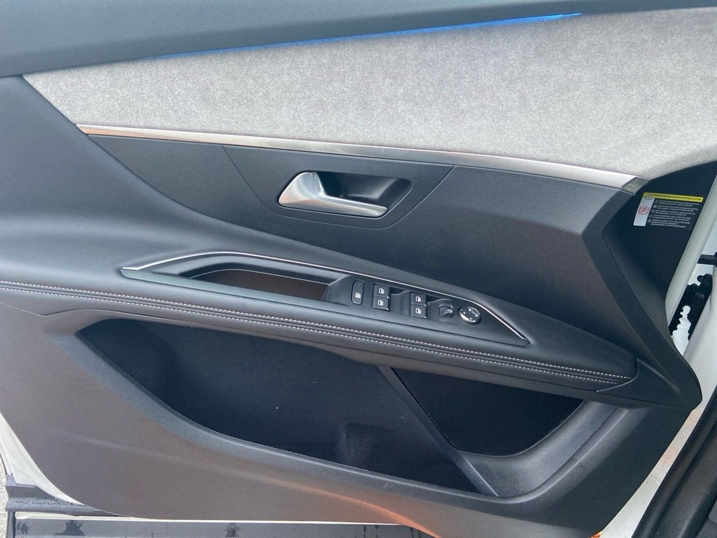 PEUGEOT 3008 en vente à Albi chez votre mandataire automobile