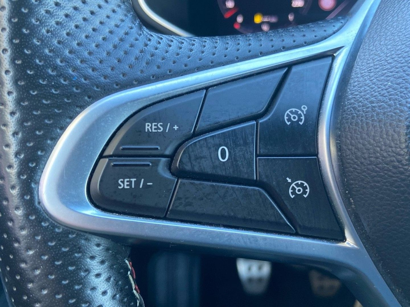 RENAULT Clio en vente à Albi chez votre mandataire automobile