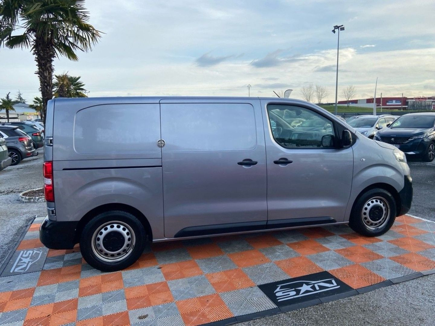 OPEL VIVARO en vente à Albi chez votre mandataire automobile