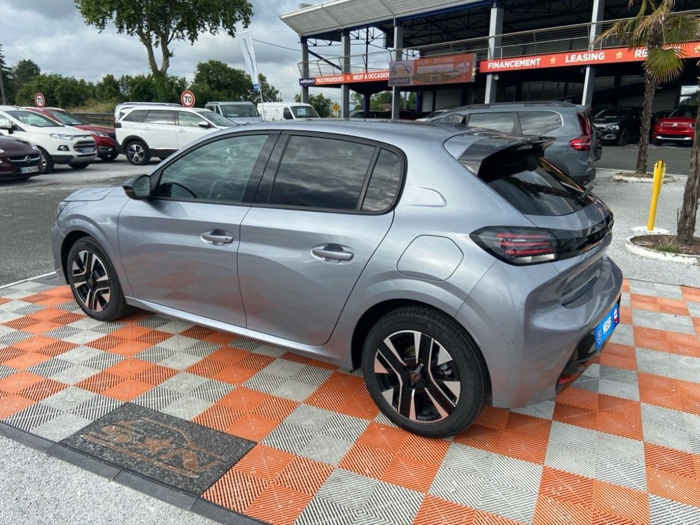 PEUGEOT 208 en vente à Albi chez votre mandataire automobile