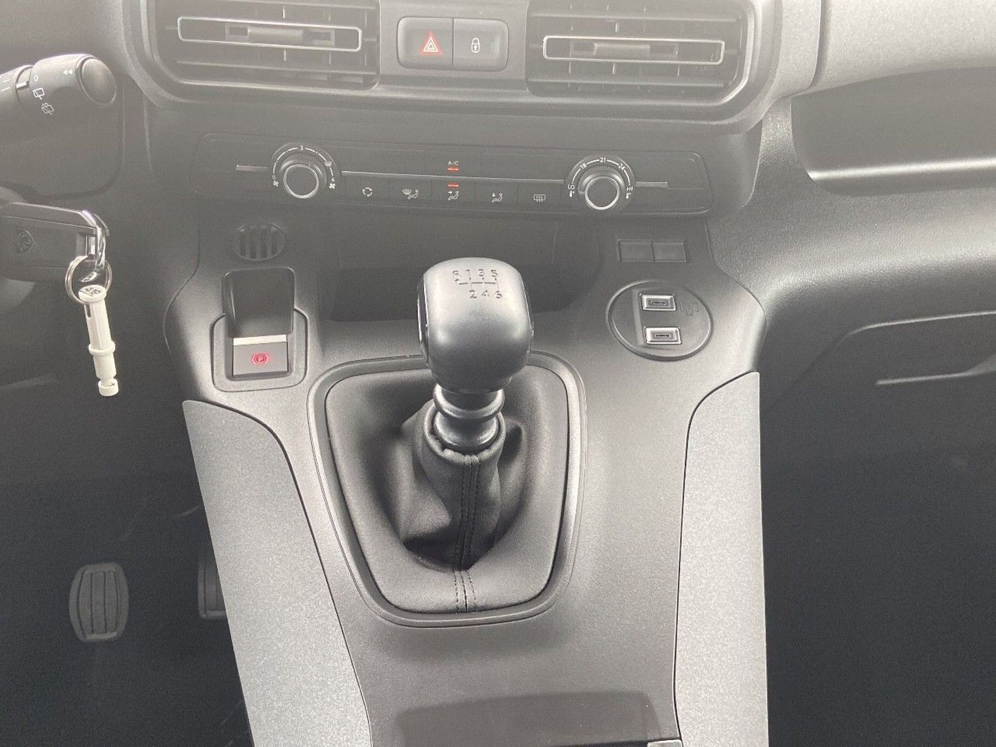 PEUGEOT Rifter en vente à Albi chez votre mandataire automobile