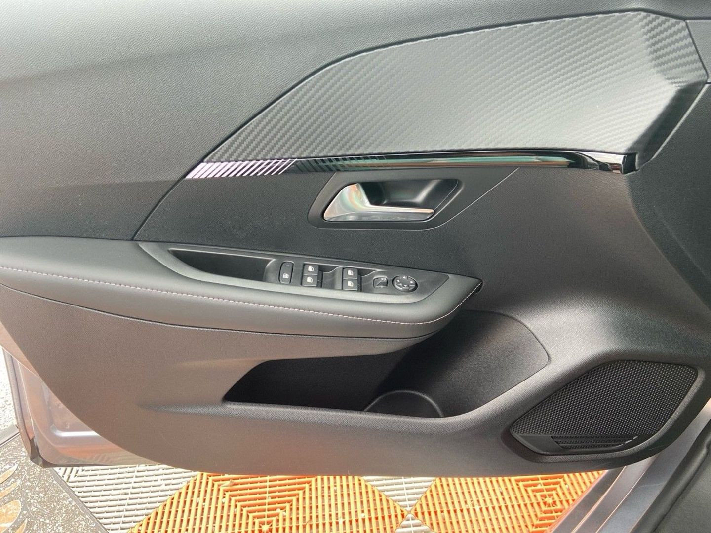 PEUGEOT 208 en vente à Albi chez votre mandataire automobile