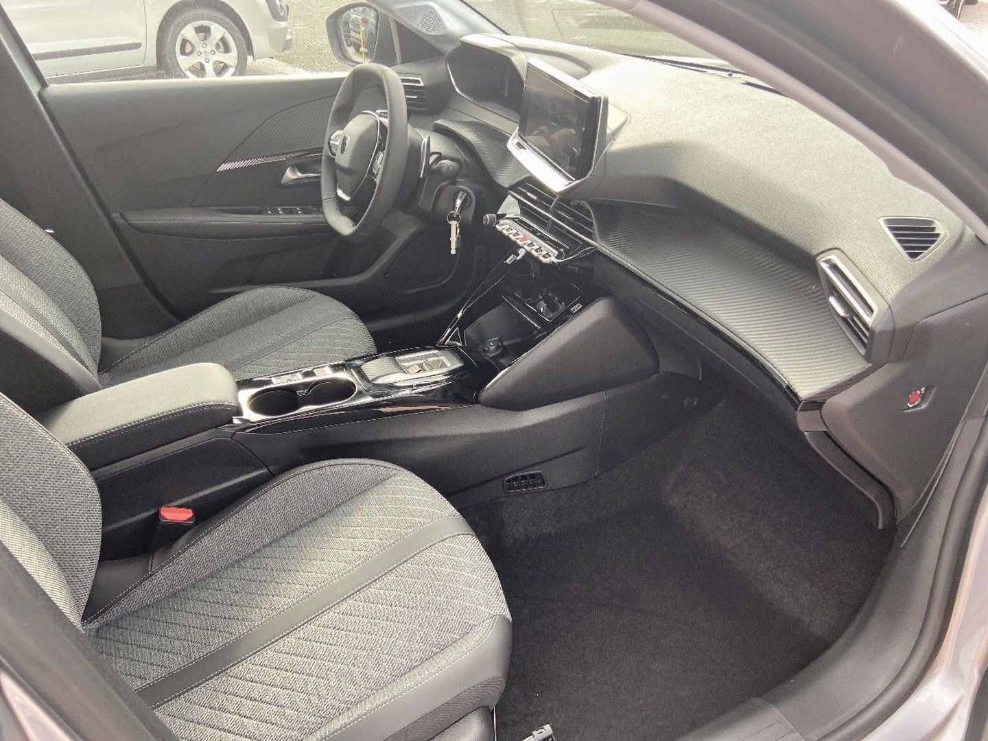 PEUGEOT 208 en vente à Albi chez votre mandataire automobile