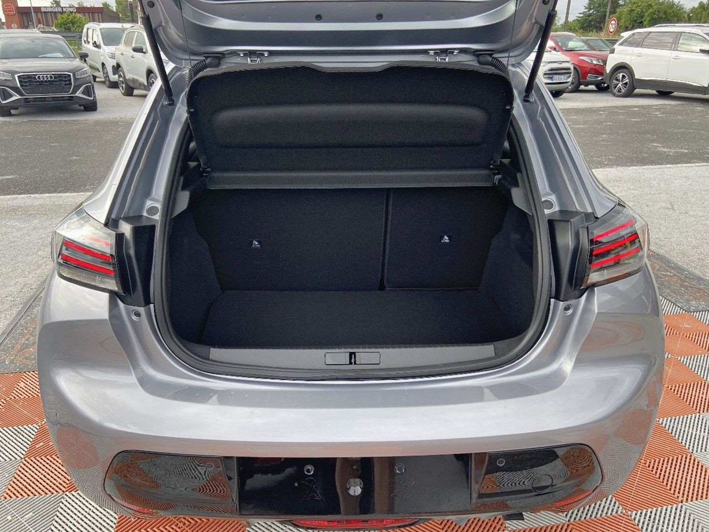 PEUGEOT 208 en vente à Albi chez votre mandataire automobile